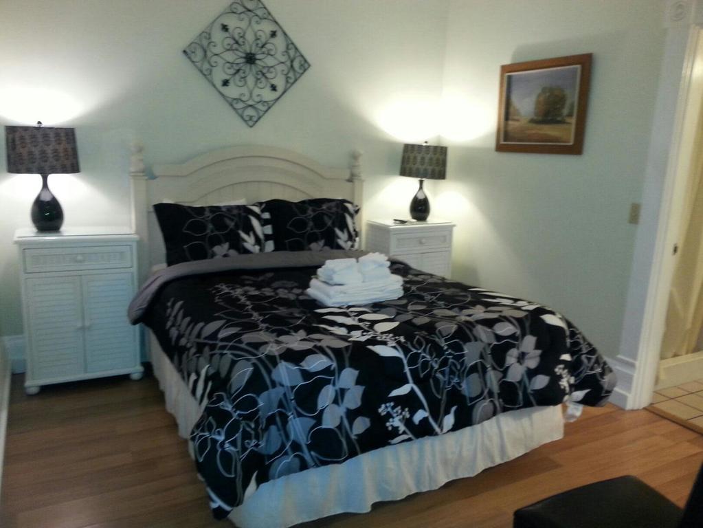 Bed and Breakfast Duval House Кі-Вест Екстер'єр фото
